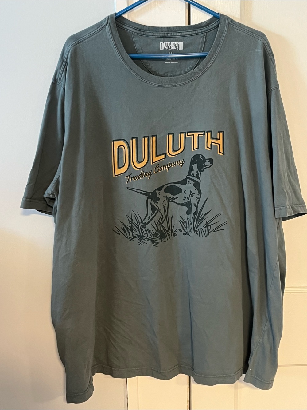 Duluth Trading Relaxed fit Long Tailed Men’s T-shirt